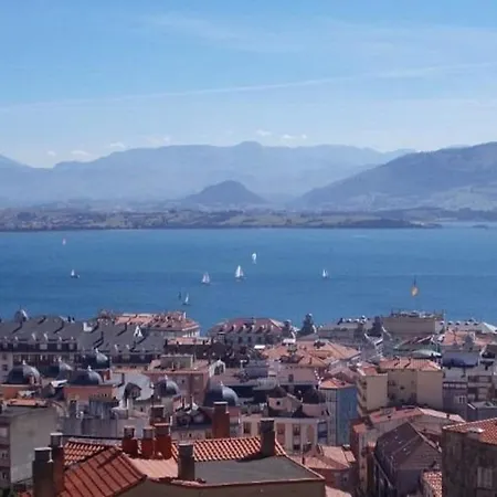 El Capricho De Davila * Santander